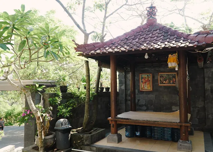 ゲストハウス Batu Kandik (adults Only) 2*